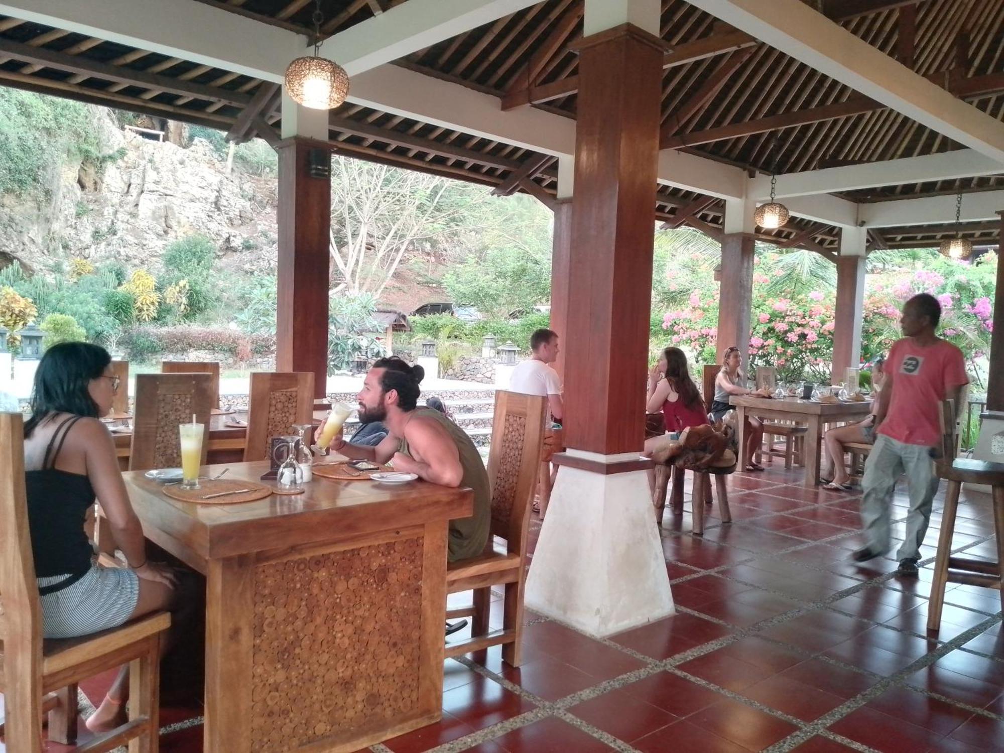 Cersen Resort Lombok Kuta  Eksteriør billede