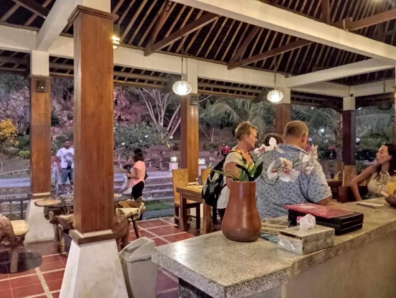 Cersen Resort Lombok Kuta  Eksteriør billede